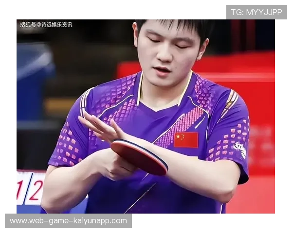 樊振东激动看英超,粉丝留言“球迷老铁上线”